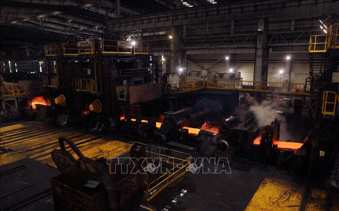 Phôi thép được sản xuất tại nhà máy thép Hòa Phát Dung Quất, Quảng Ngãi. Ảnh: Quốc Khánh - TTXVN