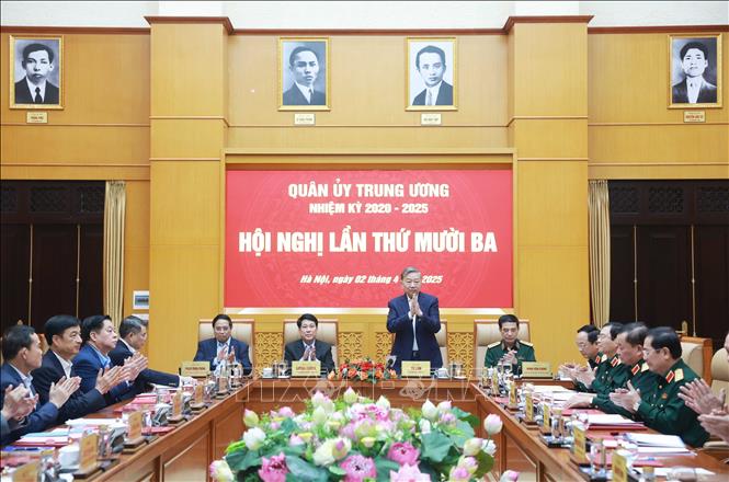 Tổng Bí thư Tô Lâm, Bí thư Quân uỷ Trung ương chủ trì Hội nghị Quân uỷ Trung ương lần thứ mười ba, nhiệm kỳ 2020-2025. Ảnh: Thống Nhất – TTXVN