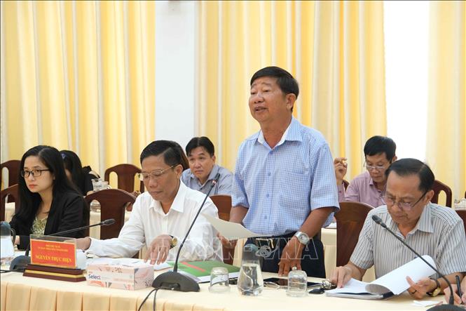 Giám đốc Ban Quản lý dự án ODA thành phố Cần Thơ Bùi Thái Thượng thông tin về Dự án 3 do WB và Chính phủ Thụy Sĩ hỗ trợ triển khai trên địa bàn Cần Thơ . Ảnh: Thanh Liêm - TTXVN