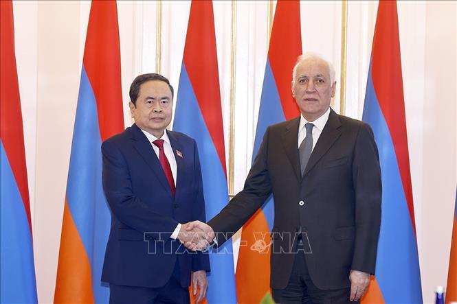 Chủ tịch Quốc hội Trần Thanh Mẫn hội kiến Tổng thống Armenia Vahagn Khachaturyan. Ảnh: Doãn Tấn – TTXVN