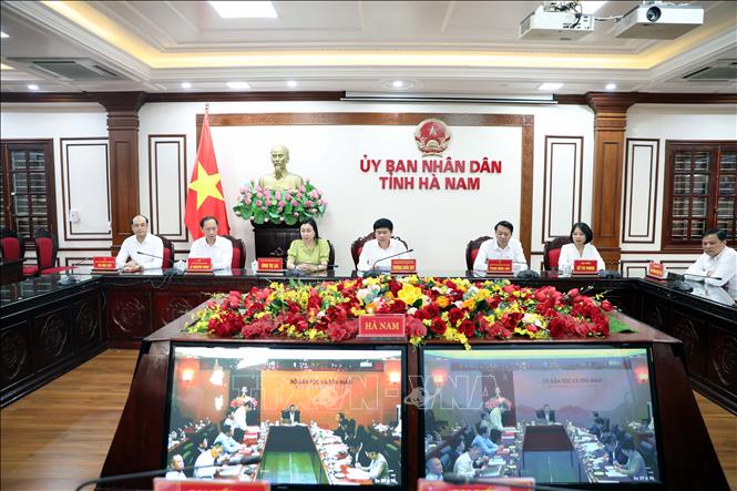 Điểm cầu trực tuyến tỉnh Hà Nam với Bộ trưởng Bộ Dân tộc và Tôn giáo Đào Ngọc Dung. Ảnh: Đại Nghĩa - TTXVN 