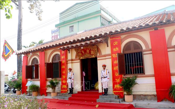 Nhà thờ Hùng Vương tại Bảo tàng tỉnh Vĩnh Long là nơi để người dân địa phương thờ cúng, tri ân công đức của các Vua Hùng. Ảnh: Lê Thúy Hằng – TTXVN.