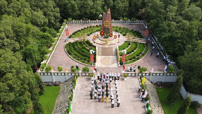 Di tích lịch sử Quốc gia đặc biệt Bến tàu 0 số Lộc An bên bờ sông Ray. Ảnh: Đoàn Mạnh Dương-TTXVN