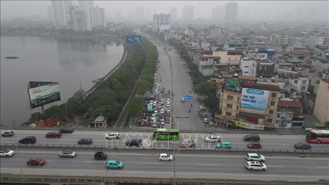 Giao thông cửa ngõ phía Nam Thủ đô thuận lợi cuối giờ chiều ngày 7/4. Ảnh: TTXVN
