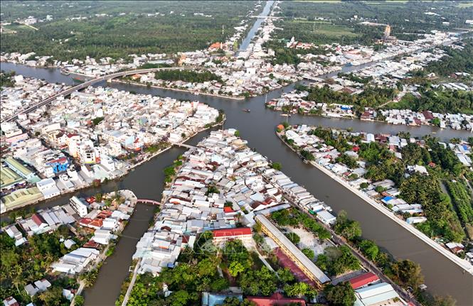 Thành phố Ngã Bảy, tỉnh Hậu Giang mang nét đô thị đặc trưng của vùng Đồng bằng sông Cửu Long. Ảnh: Hồng Đạt - TTXVN