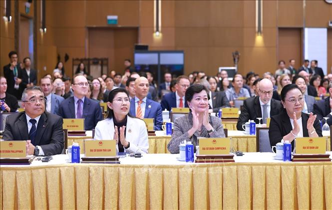 Các đại biểu dự Lễ công bố Bộ chỉ số đánh giá kết quả thực hiện các hiệp định thương mại tự do của các địa phương năm 2024. Ảnh: Dương Giang-TTXVN 
