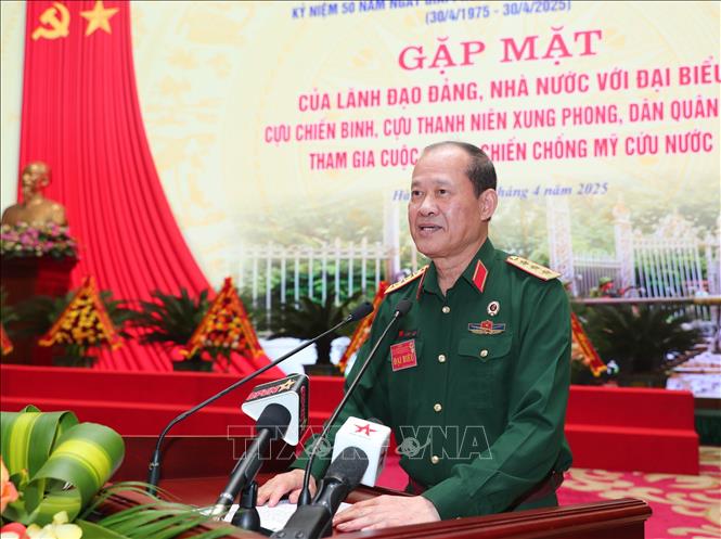 Thượng tướng Bế Xuân Trưởng, Chủ tịch Hội Cựu chiến binh Việt Nam phát biểu. Ảnh: Trọng Đức - TTXVN