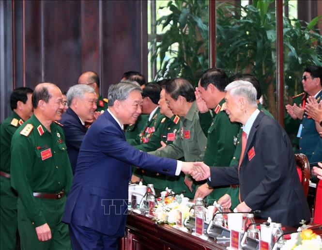 Tổng Bí thư Tô Lâm với các đại biểu. Ảnh: Trọng Đức - TTXVN