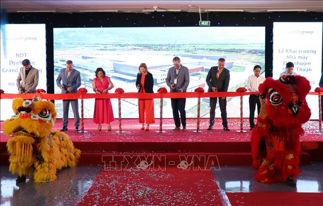 A view of the launching ceremony. VNA Photo: Nguyễn Thành