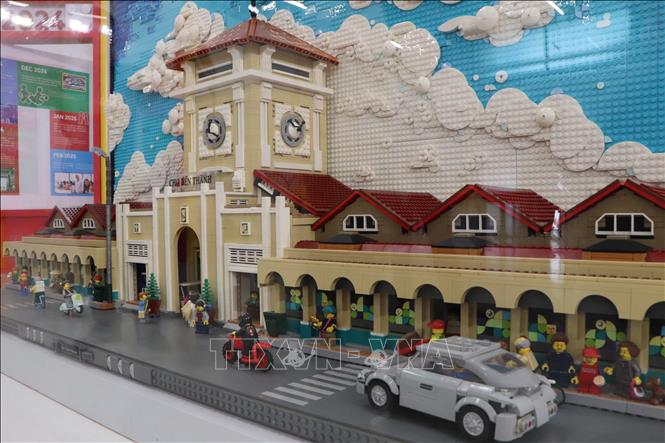 A model of Ho Chi Minh City-based Ben Thanh Market is built with LEGO bricks. VNA Photo: Văn Hướng 