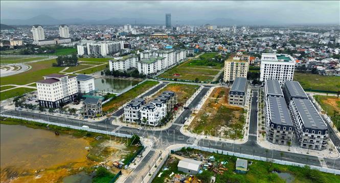 Khu hành chính mới của thành phố Huế. Ảnh: Vũ Sinh - TTXVN