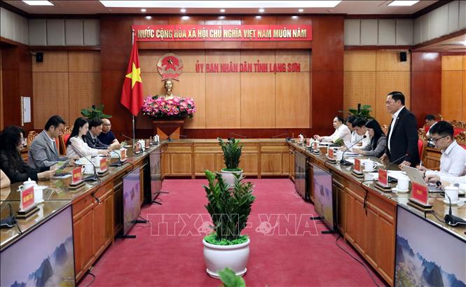 Quang cảnh buổi làm việc. Ảnh: Văn Đạt - TTXVN