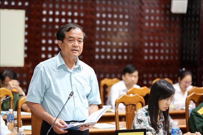 Ông Nguyễn Hồng Thanh, Quyền Chủ tịch UBND tỉnh Tây Ninh chia sẻ kinh nghiệm thực tiễn tại buổi làm việc. Ảnh: Giang Phương - TTXVN