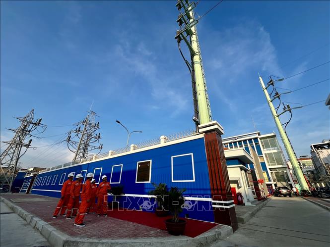 Công trình “Cải tạo Trạm biến áp 110kV Hỏa Xa”. Ảnh: Thanh Vũ-TTXVN