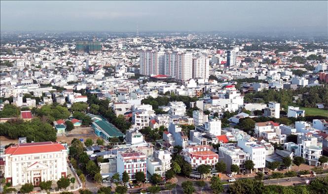 Thành phố Phan Rang-Tháp Chàm đang bứt phá phát triển sau 33 năm tái lập tỉnh. Ảnh: Công Thử - TTXVN