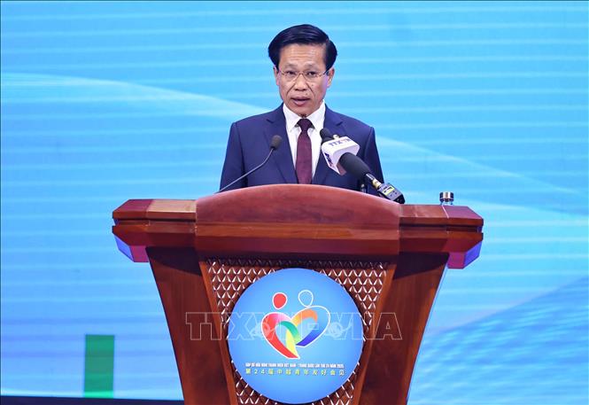 PGS,TS Hoàng Phúc Lâm, Phó Bí thư Đảng ủy, Phó Giám đốc Học viện Chính trị quốc gia Hồ Chí Minh phát biểu. Ảnh: Minh Đức – TTXVN
