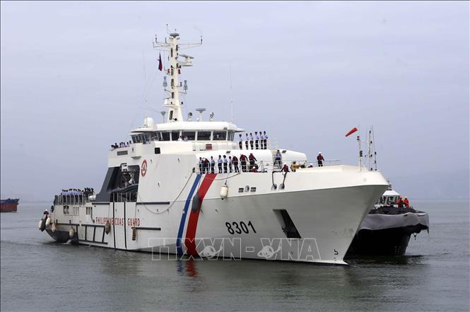 Tàu BRP Gabriela Silang của Lực lượng Bảo vệ bờ biển Philippines vào cập cảng Tiên Sa, bắt đầu chuyến thăm thành phố Đà Nẵng. Ảnh: Trần Lê Lâm – TTXVN
