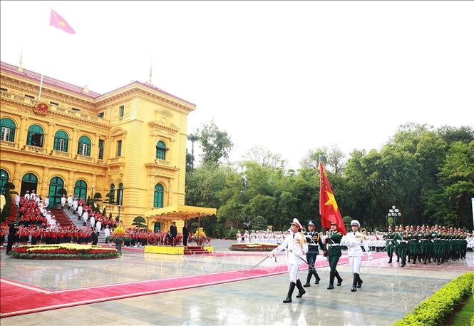 Lễ đón Tổng Bí thư, Chủ tịch nước Trung Quốc Tập Cận Bình thăm cấp Nhà nước tới Việt Nam. Ảnh: TTXVN