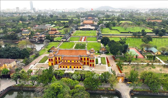 Điện Kiến Trung trong quần thể di tích cố đô Huế. Ảnh: Vũ Sinh - TTXVN