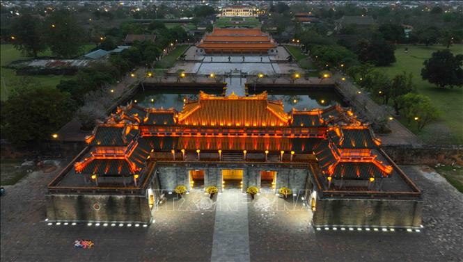 Cổng Ngọ Môn đại diện cho Đại Nội cung đình Huế. Ảnh: Vũ Sinh - TTXVN