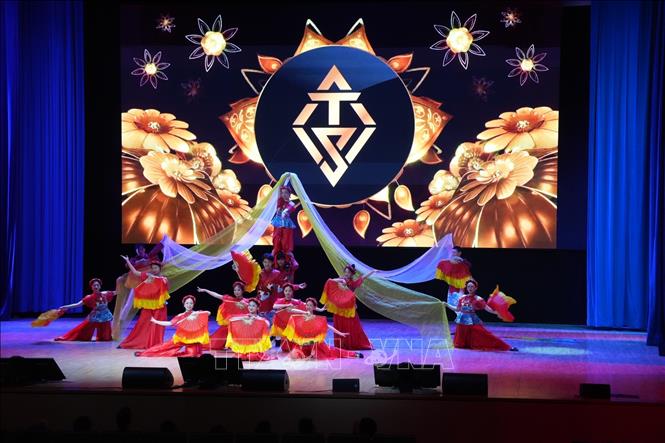 A performance by Vietnamese students at FA. VNA/Photo by courtesy