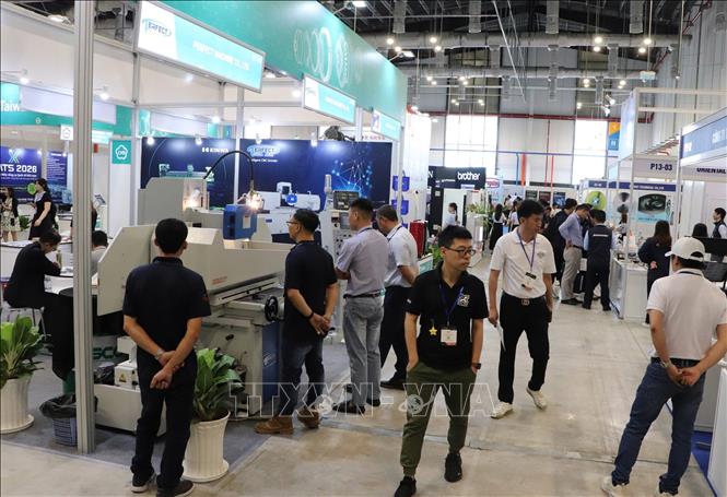 Triển lãm và hội thảo quốc tế về cơ khí chính xác và sản xuất chế tạo tại Bình Dương – Manufacturing Bình Dương 2025. Ảnh: Huyền Trang TTXVN  