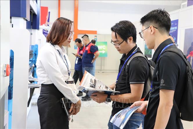 Triển lãm và hội thảo quốc tế về cơ khí chính xác và sản xuất chế tạo tại Bình Dương – Manufacturing Bình Dương 2025. Ảnh: Huyền Trang TTXVN  