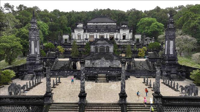 The influence of foreign architectural styles, ranging from Hinduism to Buddhism, Roman and Gothic, has left its imprint on specific constructions in Khai Dinh Tomb. VNA Photo