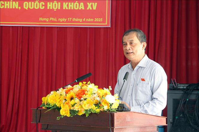 ĐBQH Nguyễn Thanh Phương trả lời ý kiến cử tri phường Hưng Phú, quận Cái Răng. Ảnh: Trung Kiên - TTXVN