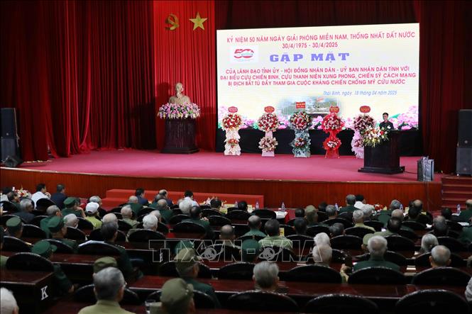 Quang cảnh buổi gặp mặt. Ảnh: Thế Duyệt – TTXVN