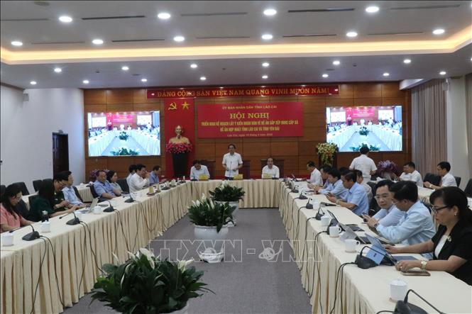 Quang cảnh hội nghị lấy ý kiến về sáp nhập cấp xã và hợp nhất hai tỉnh Lào Cai -Yên Bái. Ảnh: Hồng Ninh-TTXVN