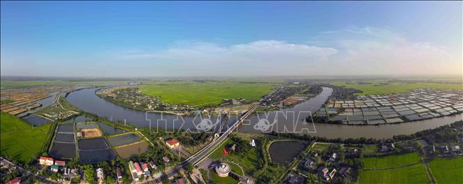 Quảng Trị định hướng phát triển du lịch trở thành ngành kinh tế mũi nhọn có trọng tâm, trọng điểm, xây dựng sản phẩm du lịch có tiềm năng, thế mạnh của tỉnh. Ảnh: Vũ Sinh – TTXVN