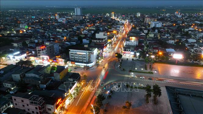 Ngã tư đường Hùng Vương với đường 9B, thành phố Đông Hà, tỉnh Quảng Trị. Ảnh: Vũ Sinh – TTXVN