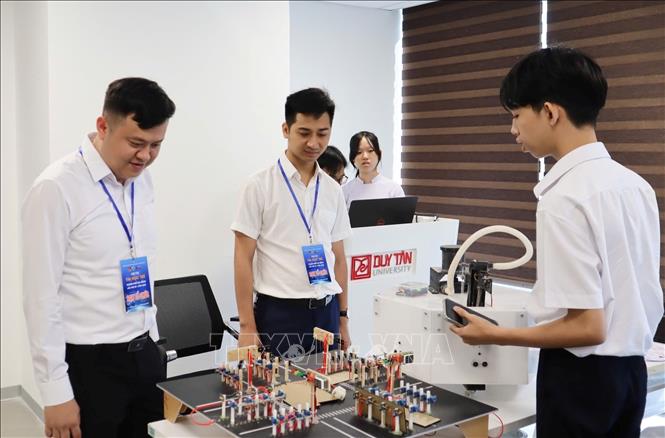 Các thí sinh tham dự Hội thi. Ảnh: TTXVN phát