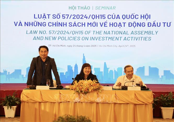 Luật sư Châu Việt Bắc, Phó Giám đốc Trung tâm Trọng tài Quốc tế Việt Nam (VIAC) phát biểu tại hội thảo. Ảnh: Xuân Anh – TTXVN 