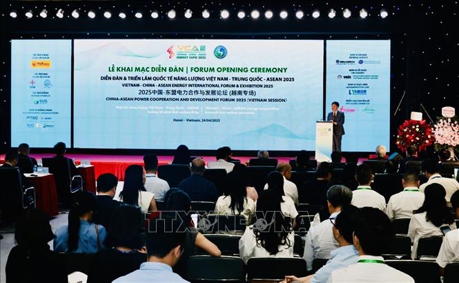 Quang cảnh diễn đàn. Ảnh: Trần Việt - TTXVN 