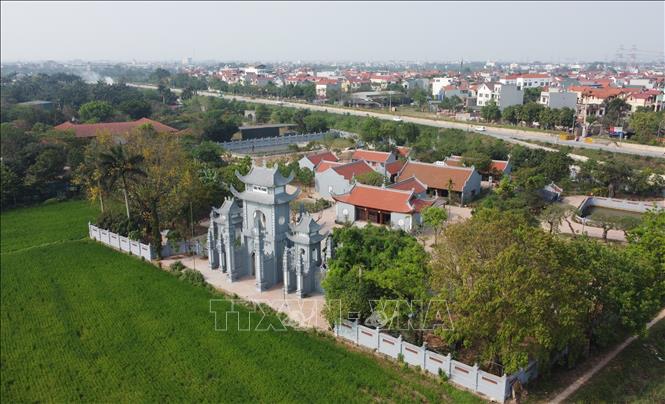 Chùa được xây dựng khá sớm, được di dời và trùng tu lớn vào đầu thế kỷ XIX. Ảnh: Thành Phương-TTXVN