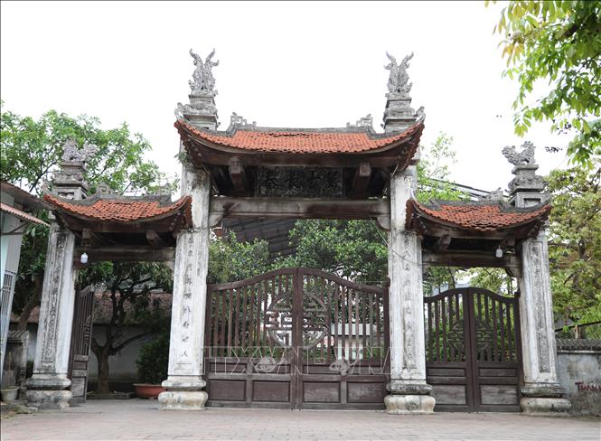 Đình Tình Quang đang được trùng tu. Ảnh: Thành Phương-TTXVN