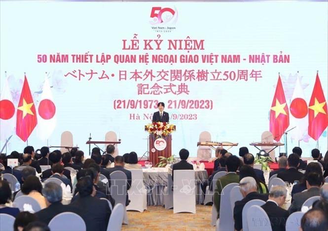 Hoàng Thái tử Nhật Bản Akishino phát biểu tại Lễ kỷ niệm 50 năm ngày thiết lập quan hệ ngoại giao Việt Nam - Nhật Bản doLiên hiệp các tổ chức hữu nghị Việt Nam, Hội hữu nghị Việt Nam – Nhật Bản tổ chức (Hà Nội, 21/9/2023). Ảnh: An Đăng - TTXVN