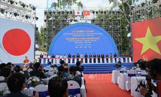 Lễ khánh thành tuyến đường sắt đô thị số 1 Bến Thành - Suối Tiên (tuyến Metro số 1), sau 2 tháng vận hành chính thức. Metro số 1 là tuyến tàu điện ngầm đầu tiên của Việt Nam, là dự án vốn vay ODA lớn nhất của Nhật Bản dành cho Việt Nam và là dự án mang tính biểu tượng của hợp tác Nhật-Việt (TP. Hồ Chí Minh, 09/3/2025). Ảnh: Thanh Vũ - TTXVN