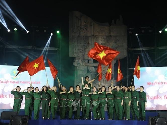 Các tiết mục văn nghệ đặc sắc tại chương trình. Ảnh: TTXVN phát