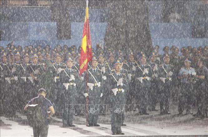 Các khối của Lực lượng Quân đội nhân dân tham gia sơ duyệt lễ diễu binh, diễu hành. Ảnh: Thanh Vũ-TTXVN
