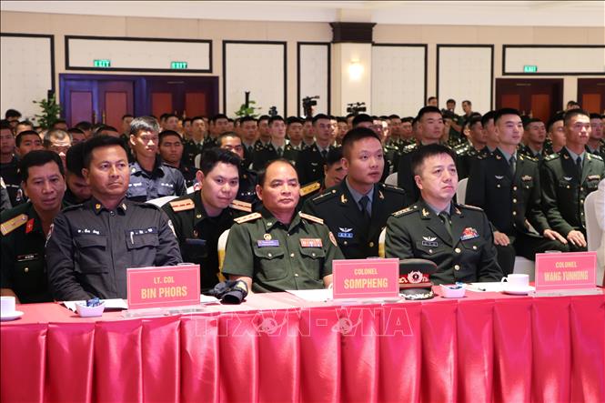Trưởng đoàn quân đội 3 nước Trung Quốc, Lào và Campuchia tại cuộc gặp. Ảnh: Văn Hướng - TTXVN
