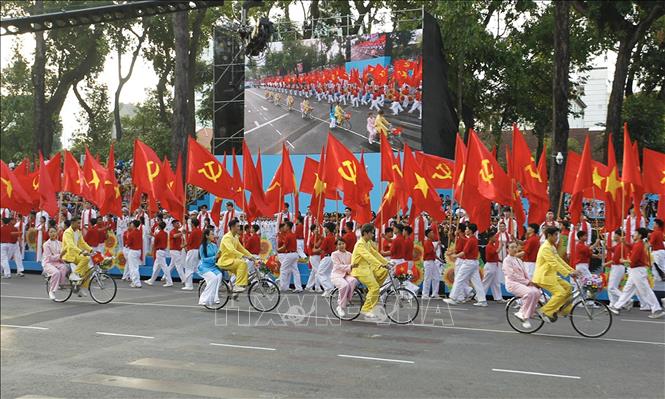 Chương trình biểu diễn nghệ thuật của lực lượng văn nghệ sỹ Thành phố Hồ Chí Minh tham gia Tổng duyệt. Ảnh: Thanh Vũ-TTXVN