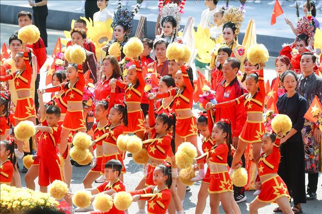Các lực lượng tham gia Tổng duyệt. Ảnh: Anh Tuấn - TTXVN 