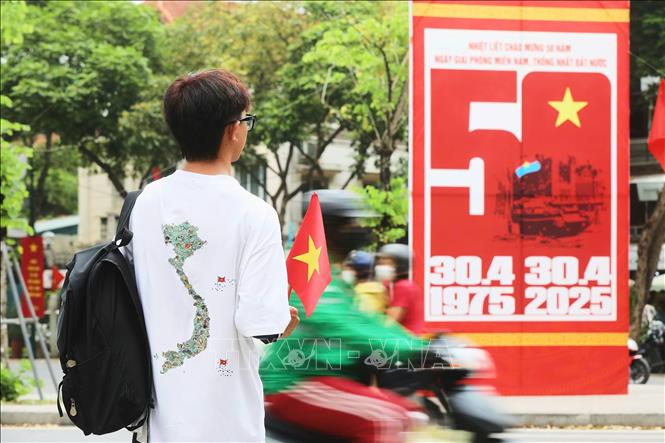 Niềm tự hào dân tộc trong mỗi trái tim người Việt trẻ. Ản: Lê Đông - TTXVN