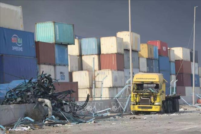 Hiện trường vụ nổ tại cảng Bandar Abbas, tỉnh Hormozgan, miền Nam Iran ngày 26/4/2025. Ảnh: THX/TTXVN