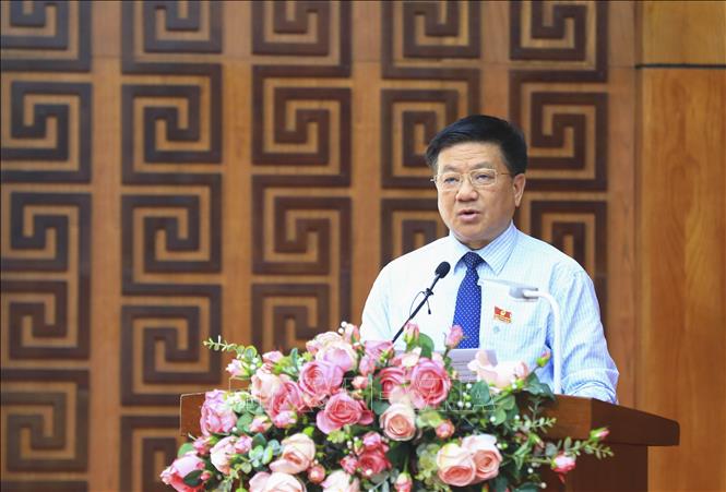 Ông Lò Văn Phương, Chủ tịch HĐND tỉnh Điện Biên phát biểu. Ảnh: Xuân Tư - TTXVN