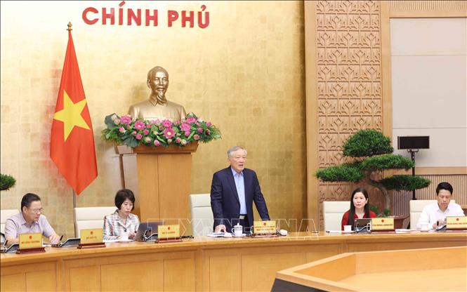 Phó Thủ tướng Thường trực Nguyễn Hoà Bình phát biểu chỉ đạo cuộc họp. Ảnh: Phương Hoa - TTXVN