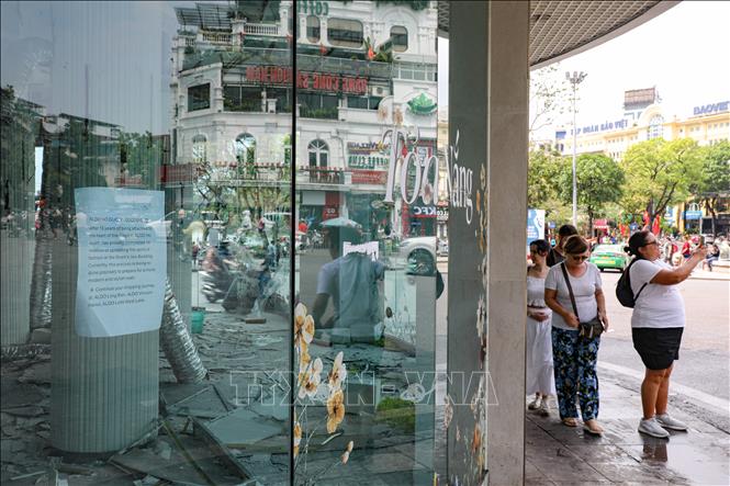Cửa hàng kinh doanh tại toà nhà 